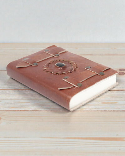 Lederen notitieboek Zwarte Onyx met riempjes – 15x10 cm