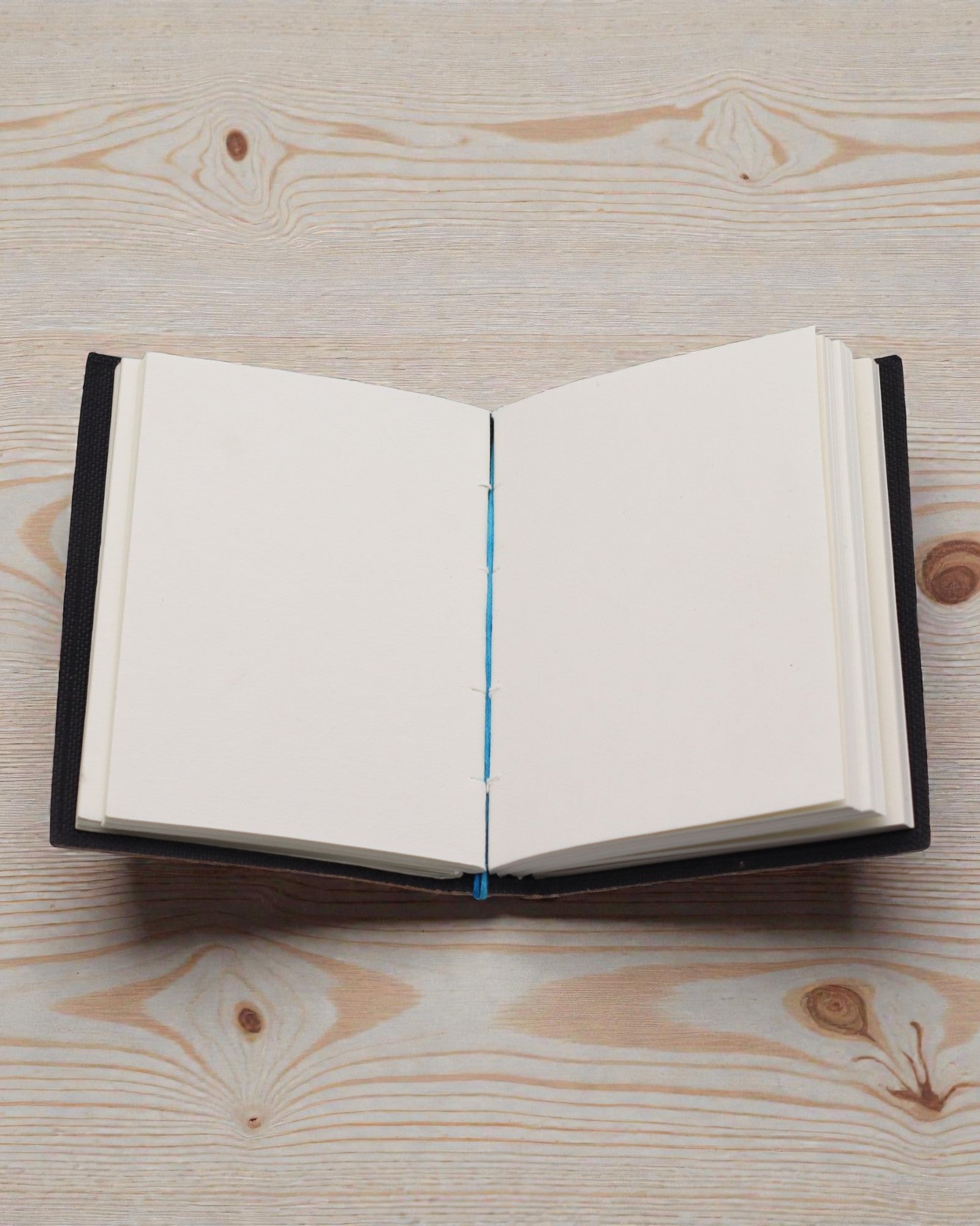 Chakrastroom – Leren notitieboek Mijn chakra’s staan verdomd op één lijn