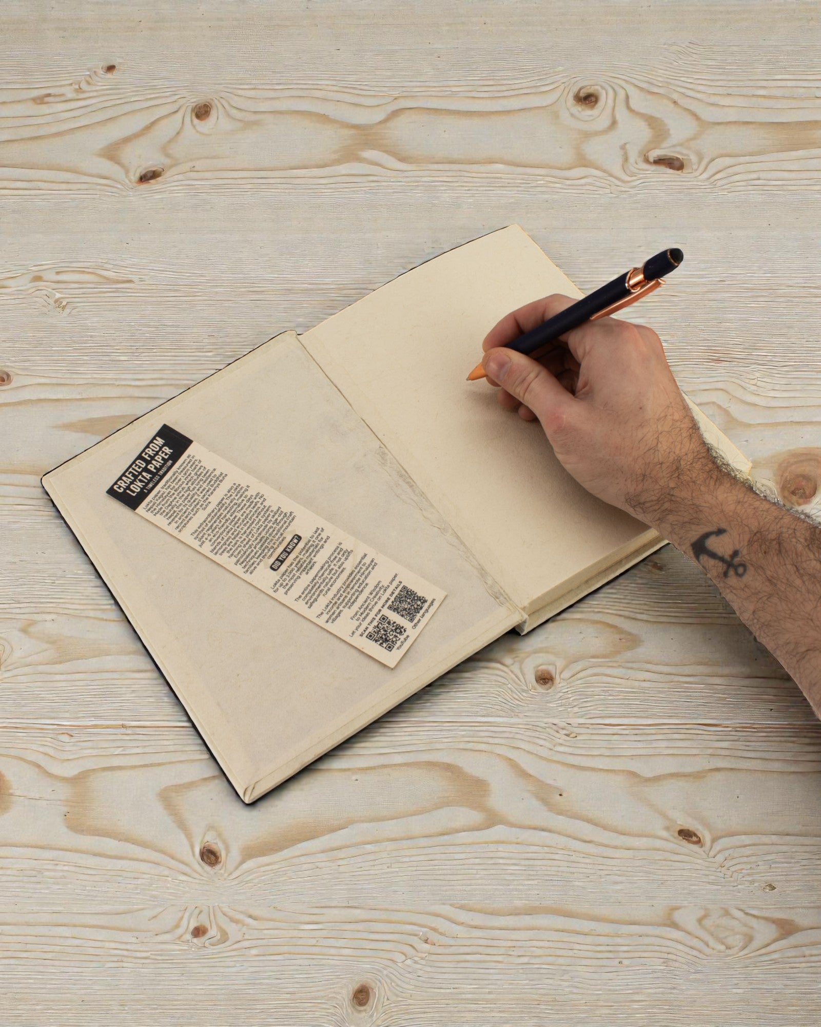 Groot notitieboek Lokta Bergpad – Elke top begint met een plan (45 vellen, 21 x 15 cm)