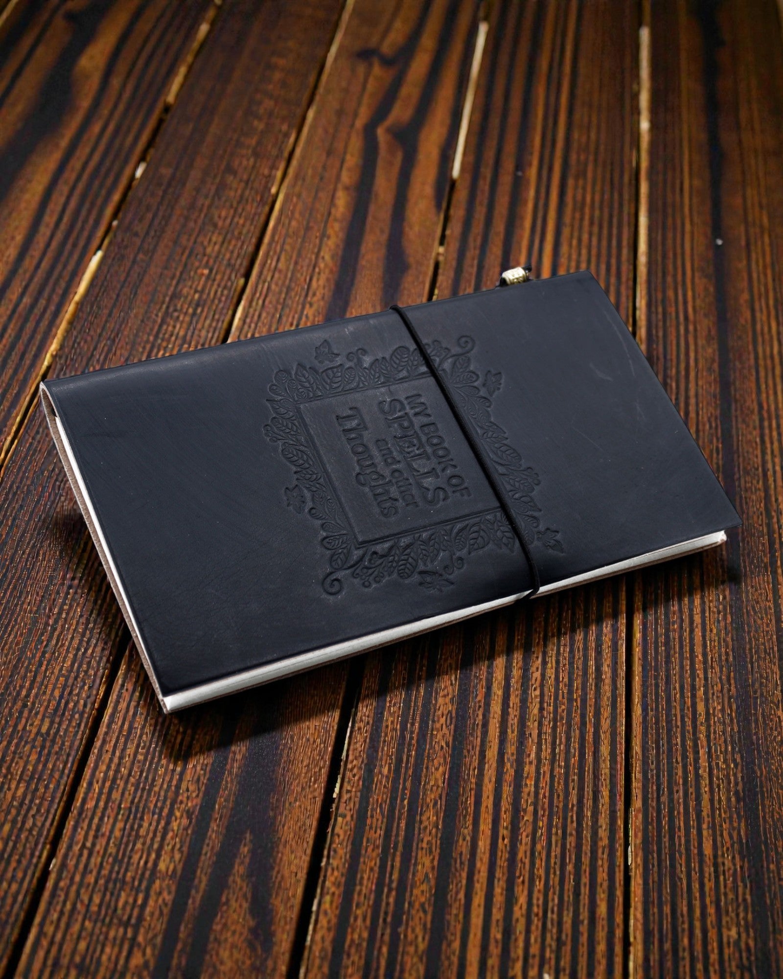 Handgemaakt leren notitieboek Geheimzinnige Bladzijden – Mijn spreukenboek en andere gedachten (80 bladzijden)