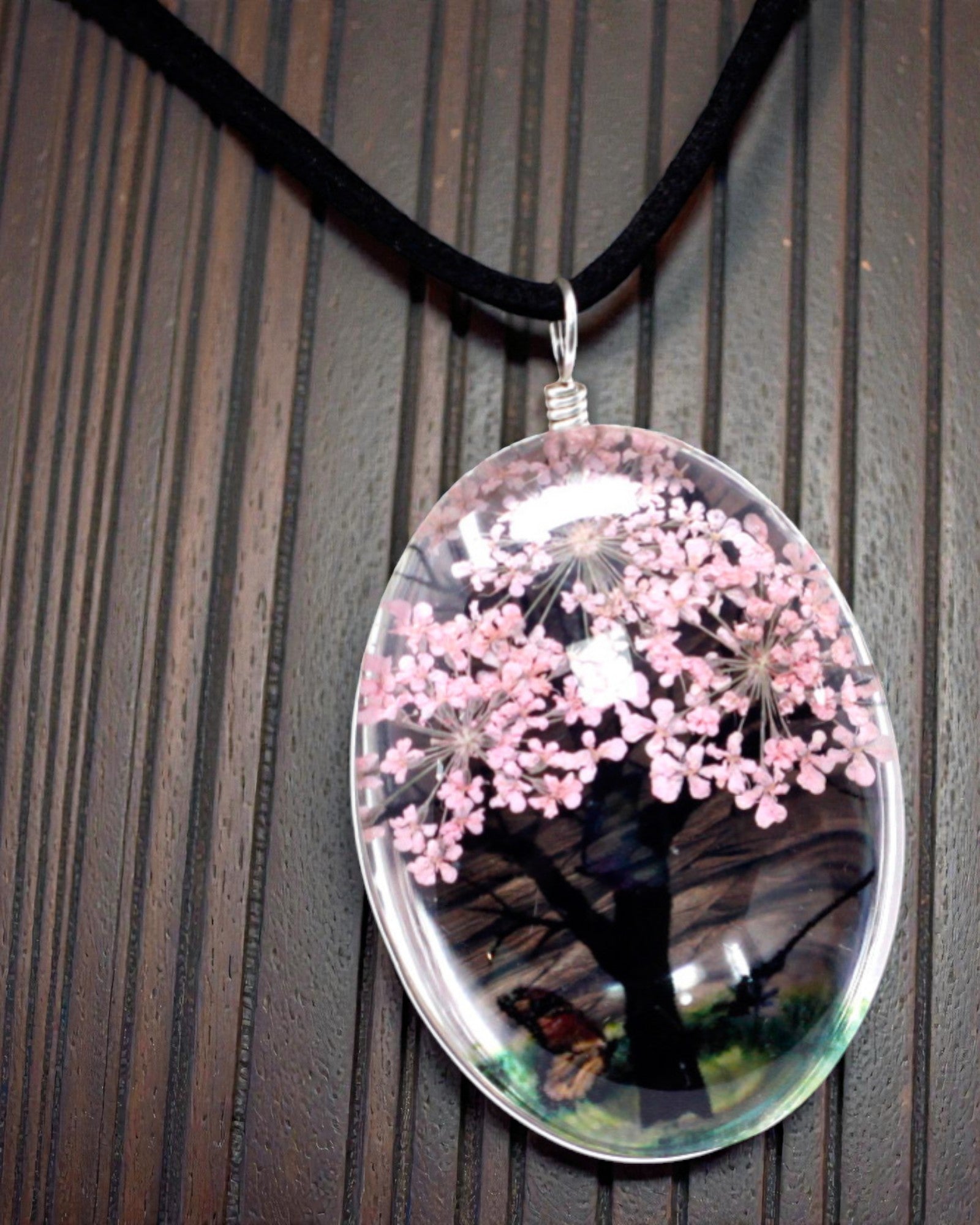 Rozentuin – sieradenset met gedroogde bloemen Levensboom