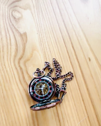 Zakhorloge "Equus Tempus" - Kleur: Bruin, Roségoud met Paardenmotief, mogelijkheid tot personalisatie met gravure