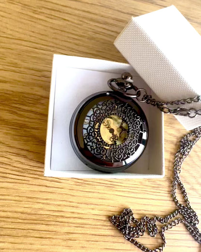 Zwarte Zakhorloge „Midnight Elegance”, personalisatie als cadeau met gravure