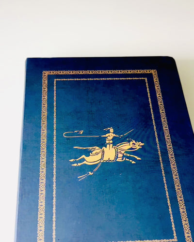 Klassiek Notitieboek met Harde Kaft met Breimotief - Donkerblauw. Gravure mogelijk