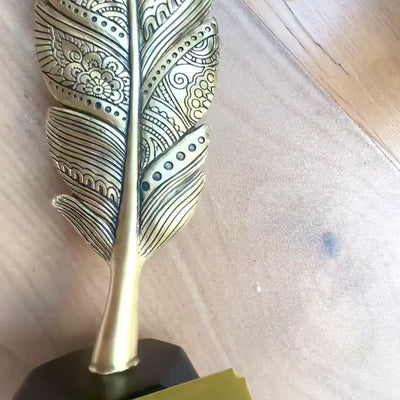 Gouden decoratieve veer 30,7 cm met mogelijkheid tot graveren
