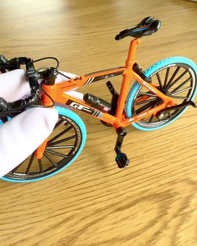 Miniatuurmodel metalen Fiets Collectorsitem "Speed Rider 1.2" – personalisatie met gravure als cadeau, 2 kleuropties