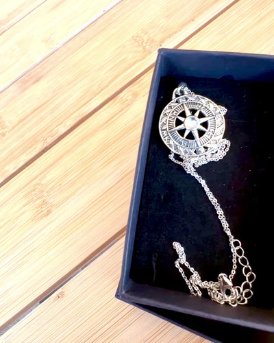 Amulet van Astrale Reizen – Zilveren Ketting met Gravure, personalisatie als cadeau