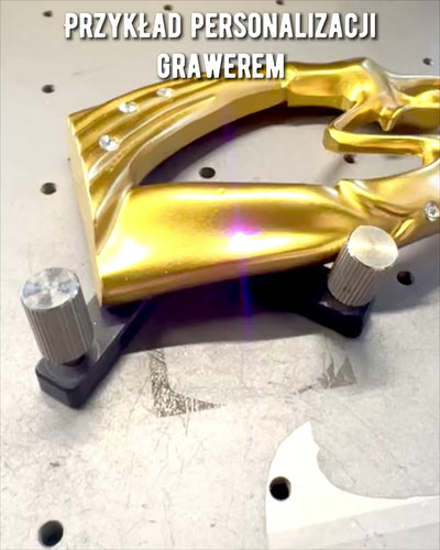 Beeldje symbool van liefde - "Eeuwige Nabijheid" als cadeau, personalisatie met gravure