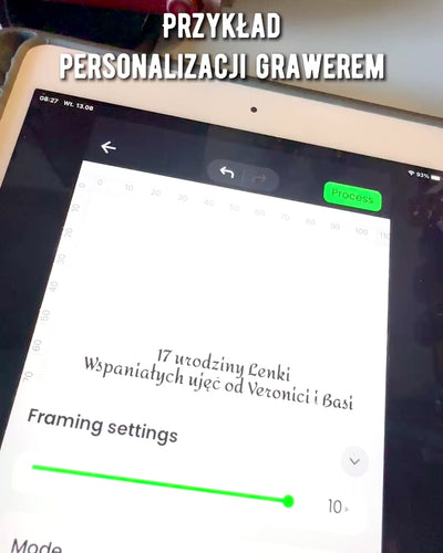 Vintage Vision: Decoratieve Retro Camera met Graveeroptie