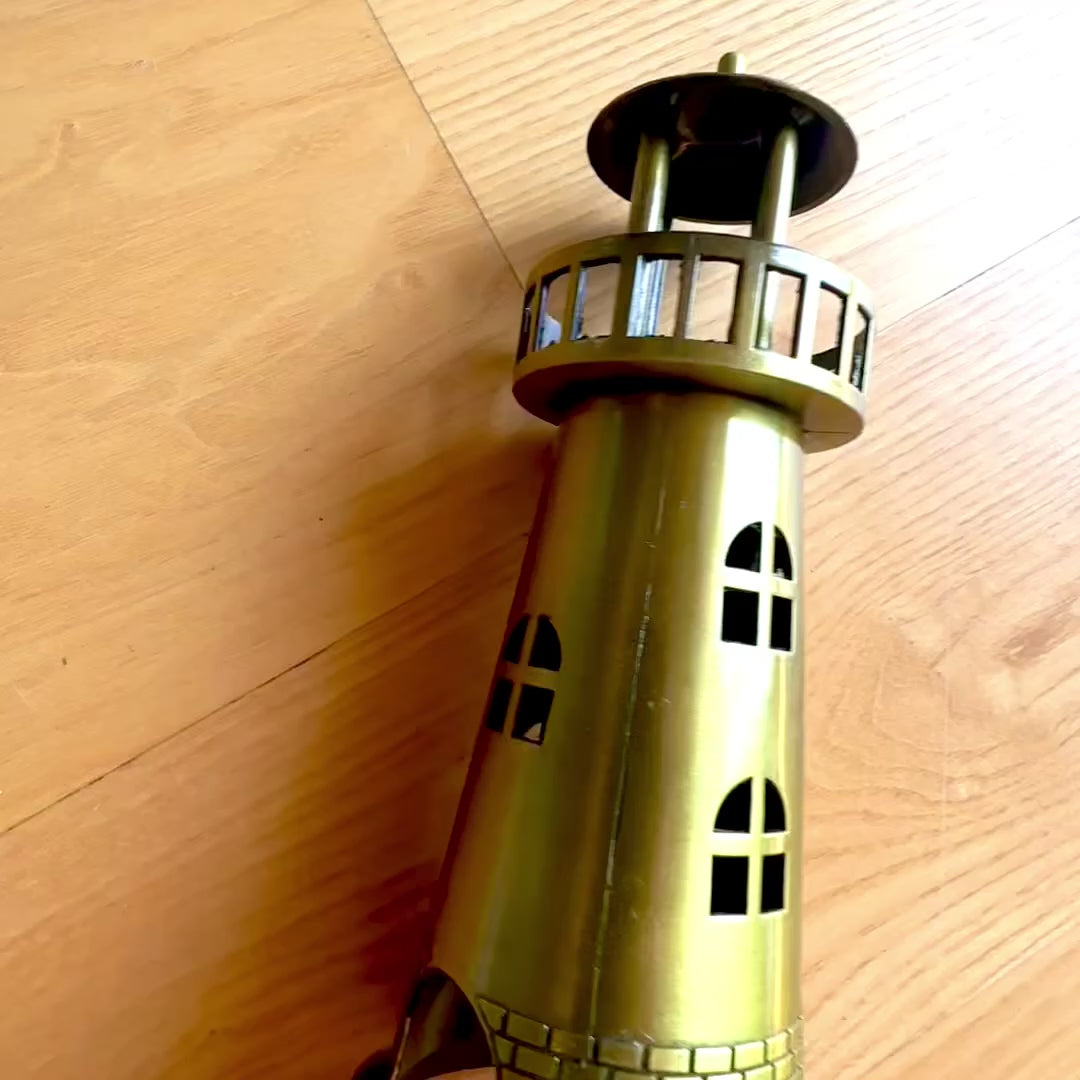 Vuurtoren-theelichthouder 18,5 cm in antiek goud met graveeroptie