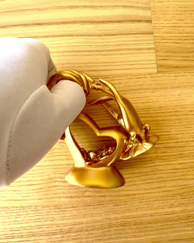 Beeldje "Touch of Love" 10 cm hoog, met Gravure Optie als cadeau