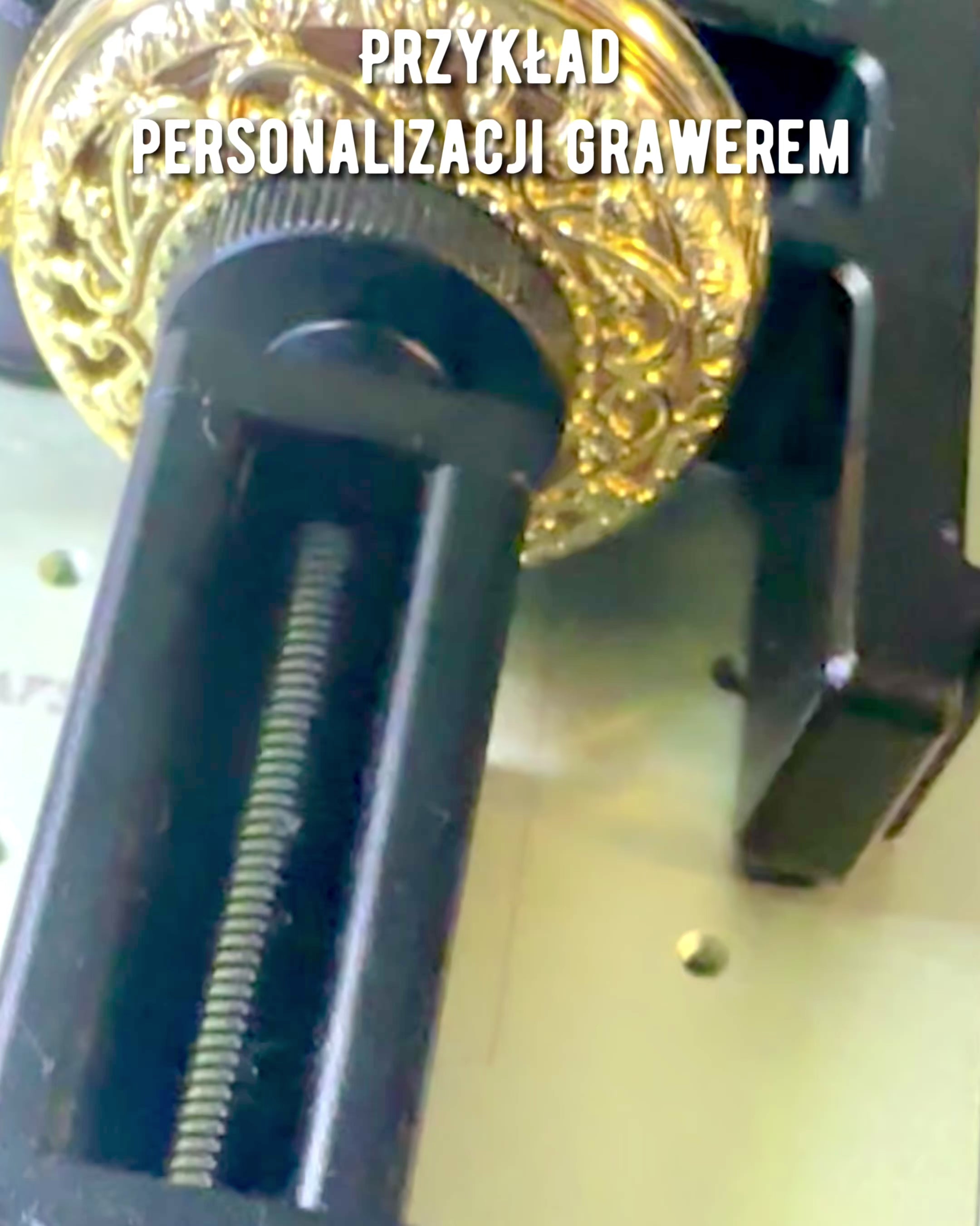 "Złoty Majestat" - Luxe Mechanisch Zakhorloge met Transparante Kern. Personalisatie met gravure