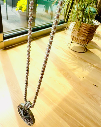 Kompas Ketting "Eurla" - mogelijkheid tot personalisatie met gravure