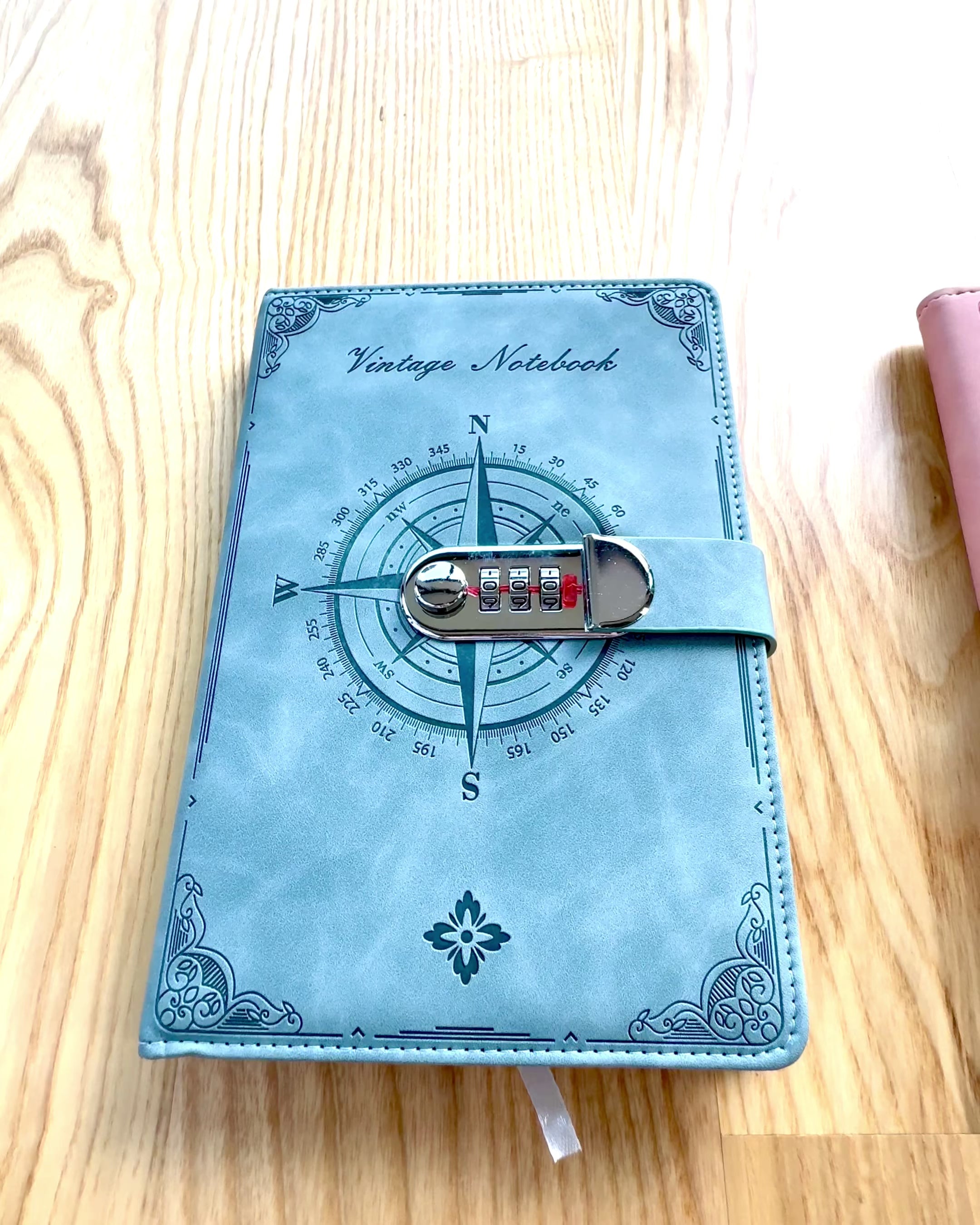 Secret Notitieboek A5 Vintage met codeslot - Kies Jouw Stijl, personalisatie met gravure als cadeau