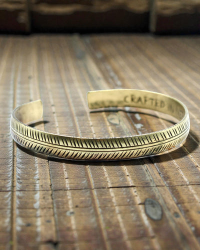 Tibetaanse messing armband Subtiele natuur – Smal blad