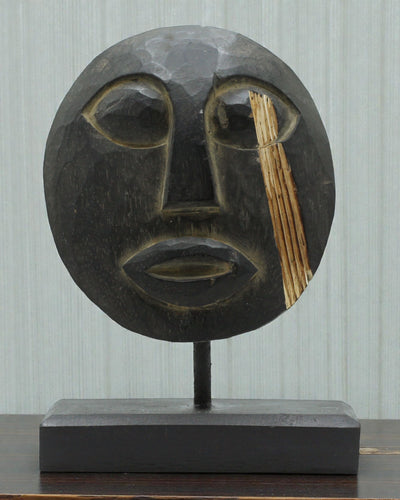 Timorees masker Voorouderbewaker 27x20 cm – Zwart